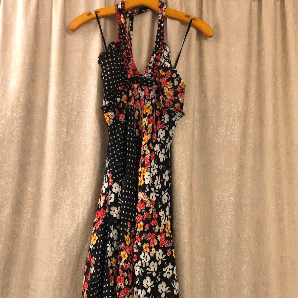 Women dress